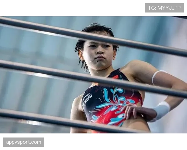 全红婵训练完偷偷吃炸鸡被教练抓包，这届奥运冠军也太真实了吧