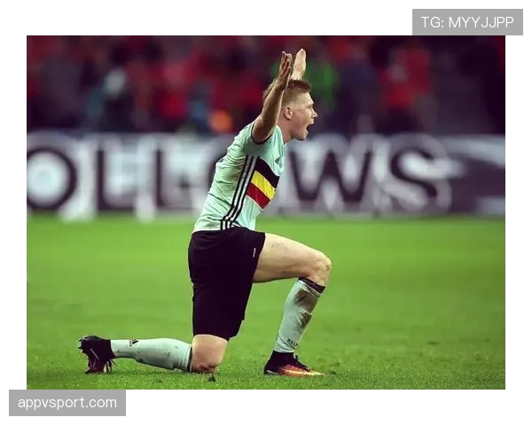 德布劳内为何被视为最全面中场？解析其不可替代的核心价值