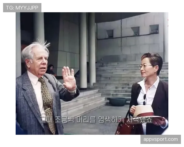 董志豪钱包厚成什么样，光看他家车就羡慕得快哭了